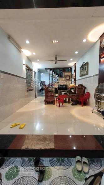 Siêu phẩm ngang 5.5x15m cn 75m2 vuông 2 tầng mới hẻm xe hơi gò dầu, giá 6,2 tỷ