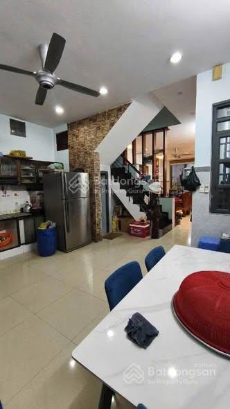 Siêu phẩm ngang 5.5x15m cn 75m2 vuông 2 tầng mới hẻm xe hơi gò dầu, giá 6,2 tỷ