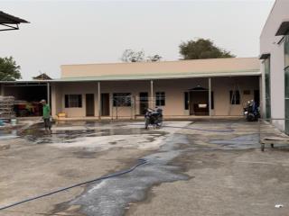 Bán kho xưởng diện tích 1.110m2 tại củ chi, đường vô 12m, mặt tiền 30m, thổ cư 300m2