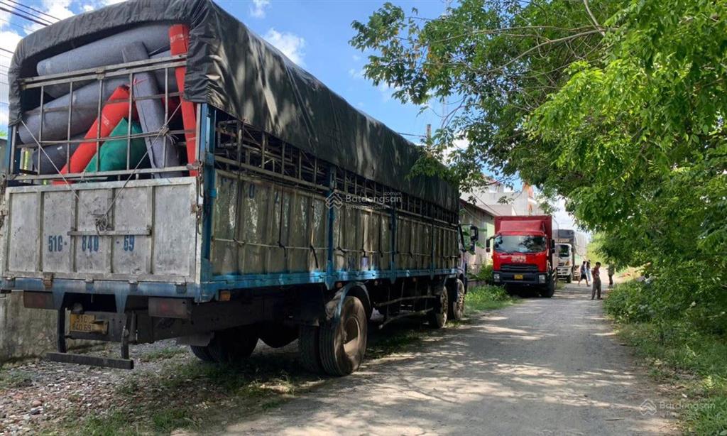 Bán kho xưởng diện tích 1.110m2 tại củ chi, đường vô 12m, mặt tiền 30m, thổ cư 300m2