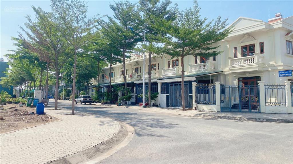 Kdc vĩnh phú 1 giai đoạn 2, chợ đầu mối thủ đức. giá chỉ tầm 2 tỷ  ký gửi mua bán  0949 468 ***