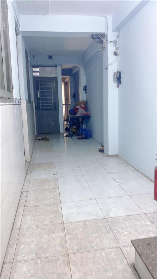 Nhà 4 tầng mặt tiền đường số 6 chợ đầu mối thủ đức.
