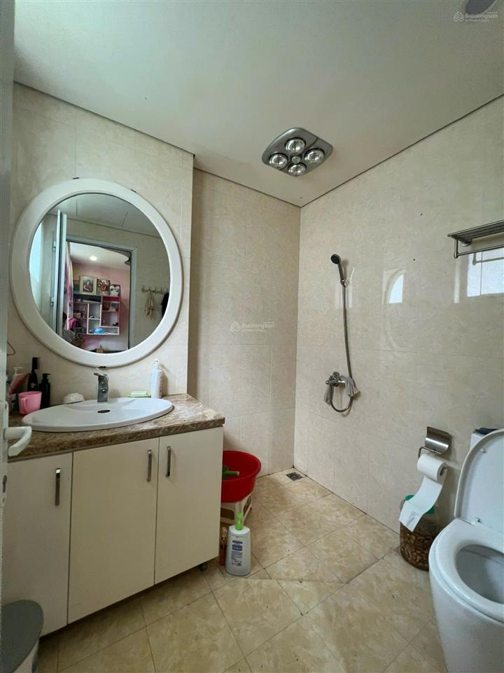 Chính chủ cho thuê lâu dài lk gamuda. full đồ. 25 tr/th. chỗ để xe rộng. gần công viên