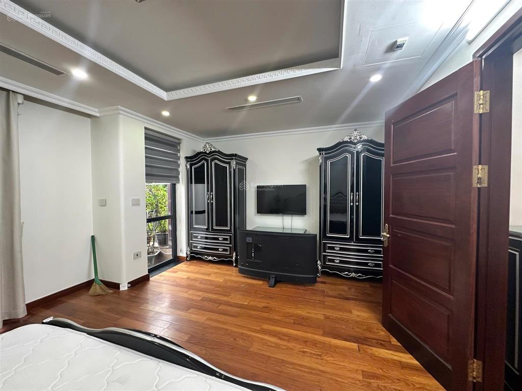 Cho thuê lk gamuda 118 m2. nội thất 5 sao. đủ đồ. 30 tr/th