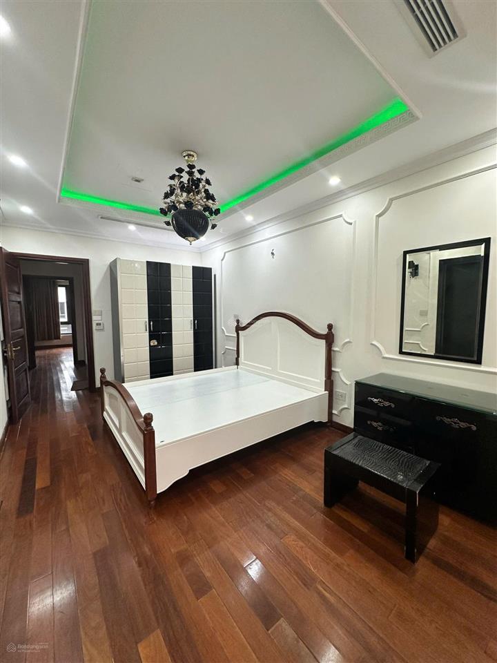 Cho thuê lk gamuda 118 m2. nội thất 5 sao. đủ đồ. 30 tr/th