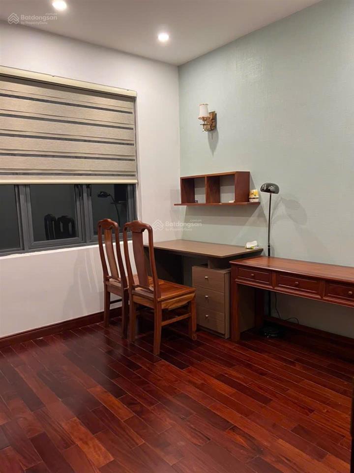 (cho thuê lâu dài) liền kề gamuda. đủ đồ. 27 tr. chỗ để xe thoải mái