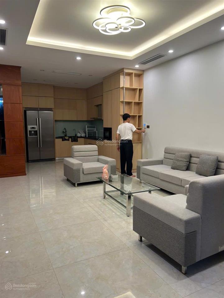 (cho thuê lâu dài) liền kề gamuda. đủ đồ. 27 tr. chỗ để xe thoải mái