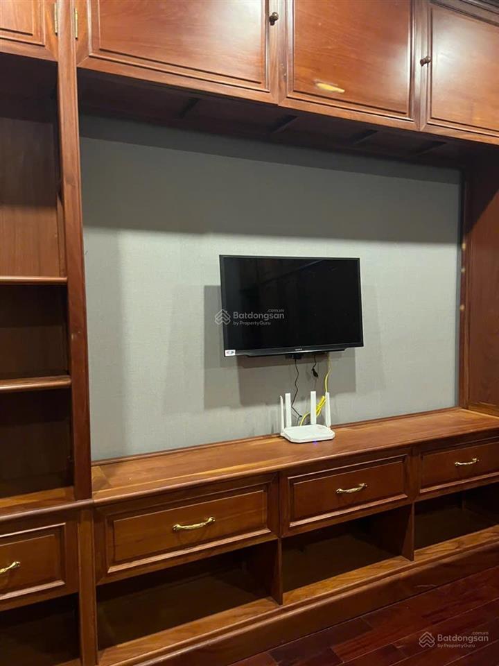 (cho thuê lâu dài) liền kề gamuda. đủ đồ. 27 tr. chỗ để xe thoải mái