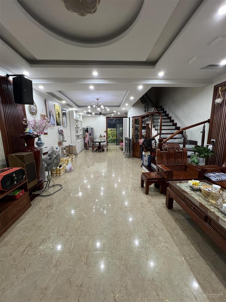 Chính chủ cho thuê liền kề gamuda. 113 m2. đồ cơ bản. giá 26 triệu