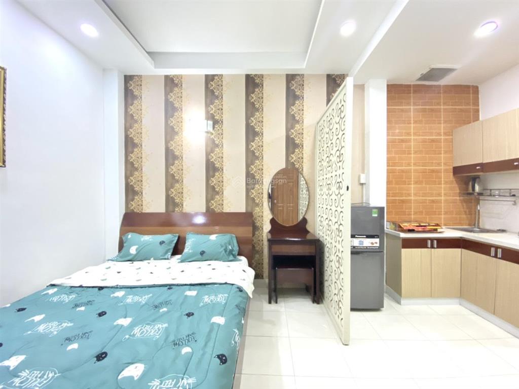 Phòng mặt tiền trần minh quyền, đối diện việt nam quốc tự