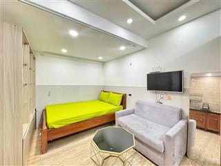 Nhà nguyên căn ngay nguyễn thị minh khai  gần từ dũ