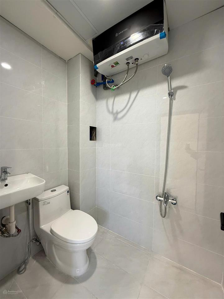 Bán nhà 4.4x10 hẻm 141 tám danh p4 quận 8