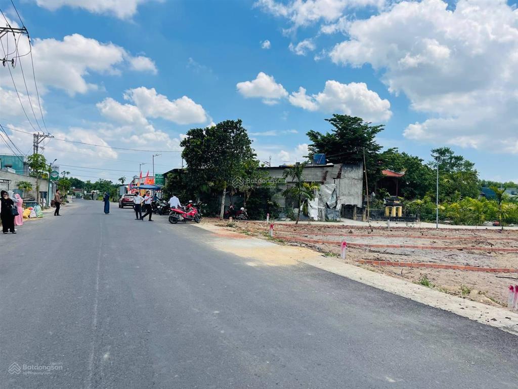 Siêu phẩm lô góc 395 m2 thuộc tp đà nẵng  đường nhựa 10m5 thông thẳng ql1a chỉ 1,1 tỷ  hơn 1,3 tỷ