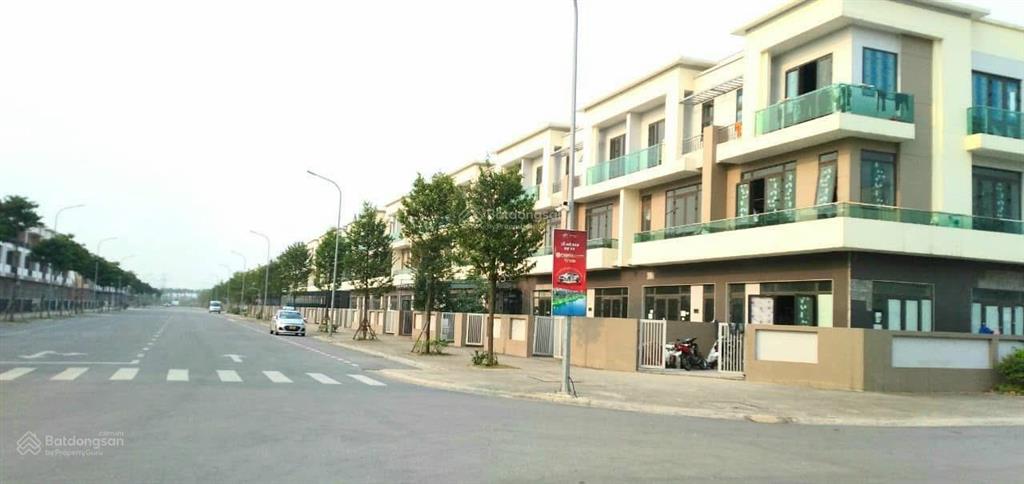 Shophouse centa city 120m2 mặt đường 26m  trục thông kinh doanh đỉnh, giá 8 tỷ x