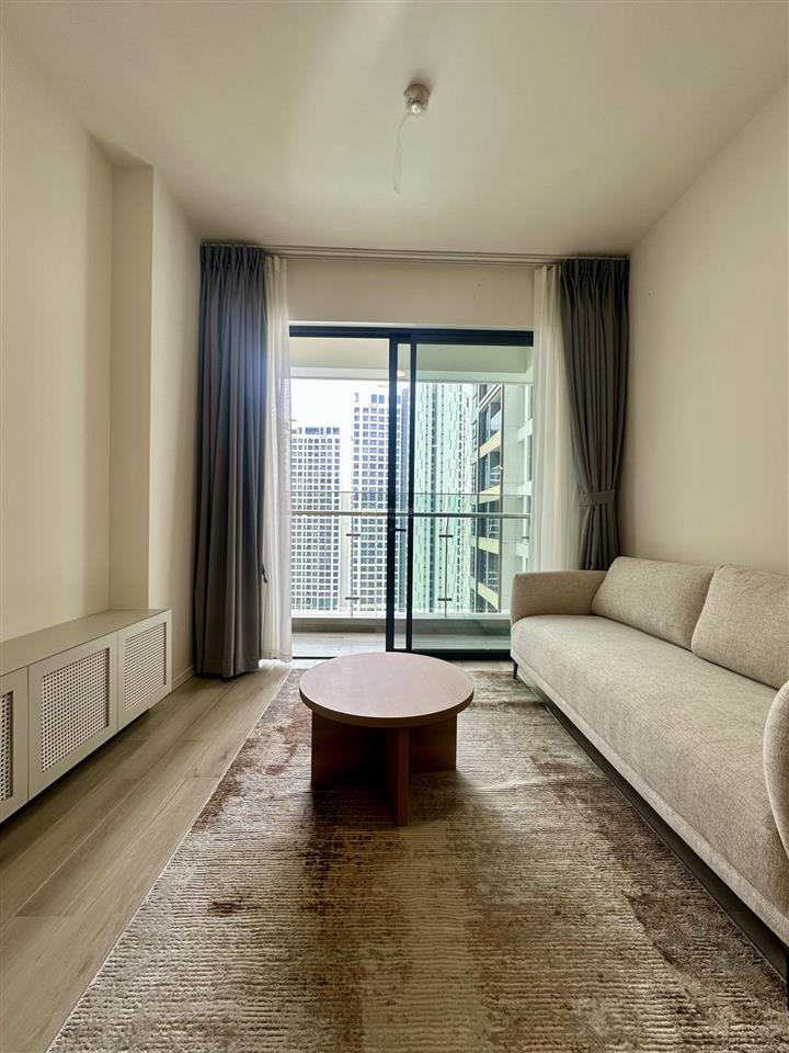 Chủ kẹt tiền bán lỗ 2 phòng ngủ 4.6 tỷ view hồ bơi giá rẻ nhất nội thất mới 100%