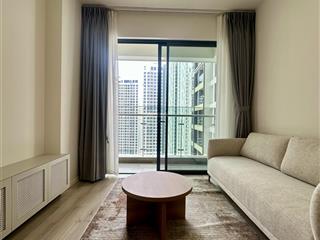 Chủ kẹt tiền bán lỗ 2 phòng ngủ 4.6 tỷ view hồ bơi giá rẻ nhất nội thất mới 100%