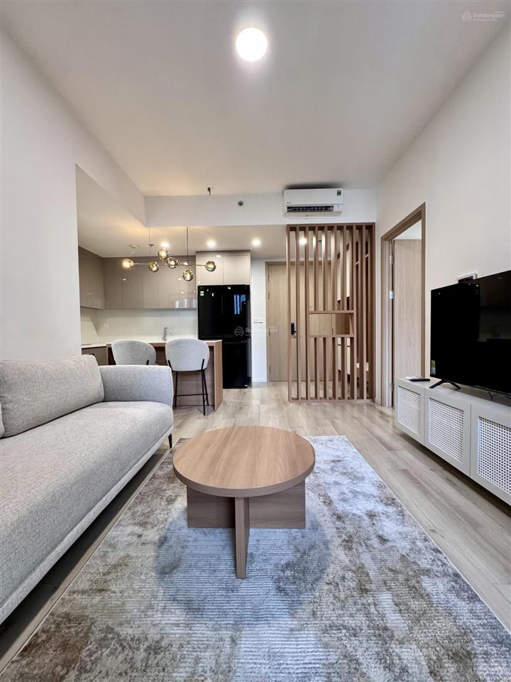 Masteri centre point  2pn view hồ bơi  giá 4,5 tỷ