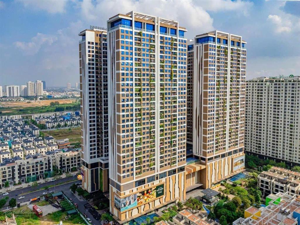 Bán căn 2pn hoa hậu 6th element. 83m2 tầng cao view hồ starlake. sắn sổ, lót xe.  0911,717,886