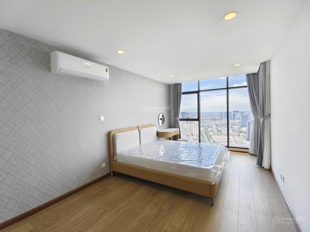 Cho thuê căn hộ 148m² 3pn + giá 25tr/m2. discovery cầu giấy, full nt, lót xe.  0911,717,886