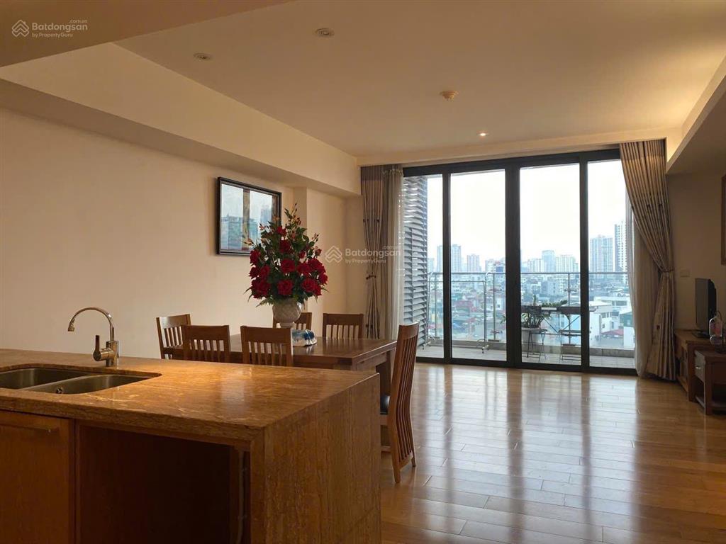 Cho thuê căn góc bc đông nam 110m2, 3pn giá 20tr/ thg. full nội thất.  0911,717,886