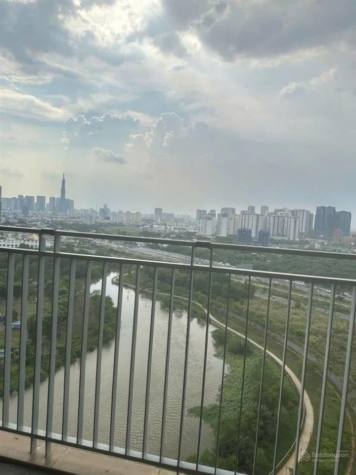 Chính chủ bán căn hộ palm heights, 3pn,105m2 full nội thất cao cấp,mới đẹp,giá10.8tỷ bao thuế phí.