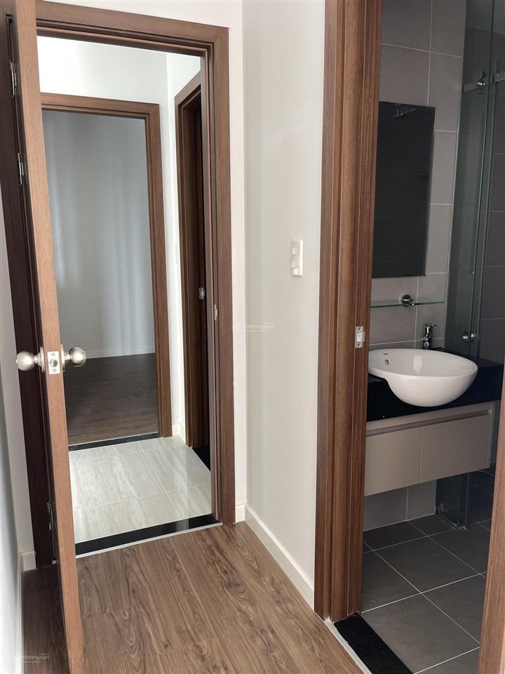 Bán căn 2pn  2wc tháp sapphire khu bcons city giá 2tỷ650, xem nhà alo 0939 200 ***