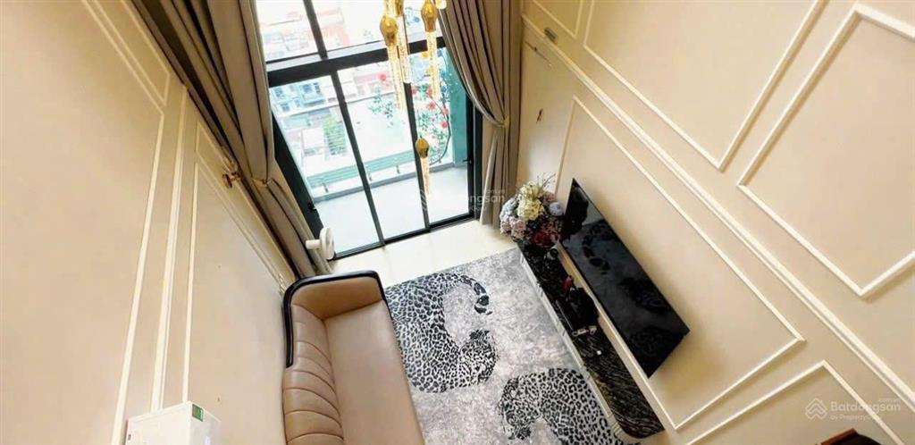 Bán gấp duplex emerald giá 6,4 tỷ  full nội thất  có ô đậu xe  sẵn hđ thuê