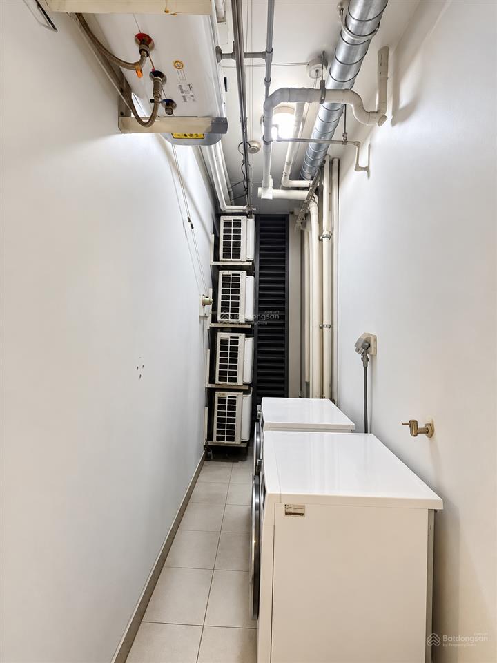 Chính chủ gửi bán skylinked villa diamond alnata  tầng 3 full nội thất   trường ái 0932 905 ***
