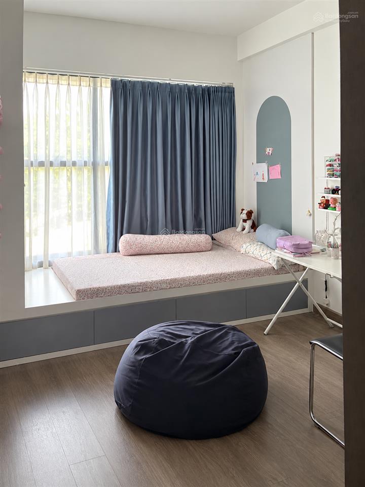 Chính chủ gửi bán skylinked villa diamond alnata  tầng 3 full nội thất   trường ái 0932 905 ***