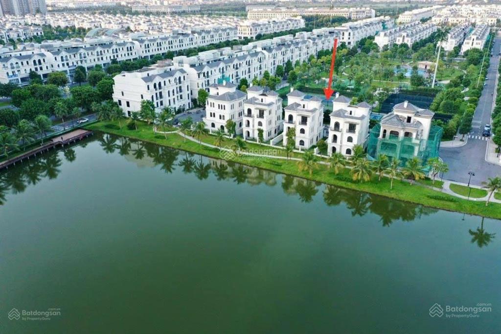 Cắt lỗ căn liền kề san hô vinhomes ocp2 gần hồ vị trí đẹp 8,3 tỷ  0977 146 ***
