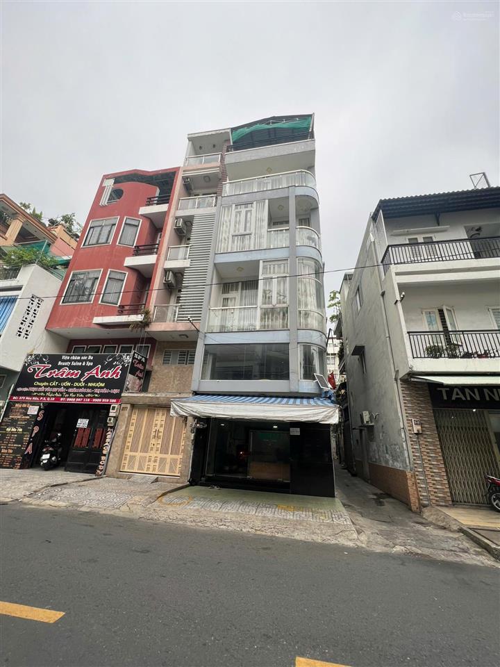 Bán nhà góc 2mt hòa hảo ngay nguyễn tri phương, dt 4,4x11m, 5 tầng.