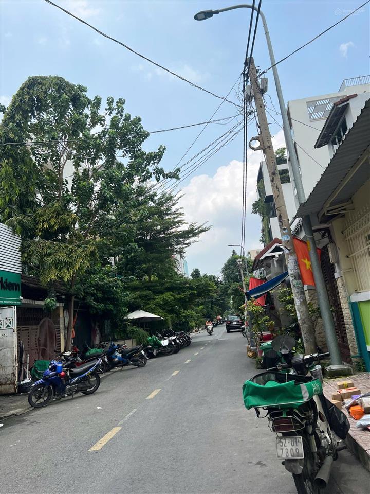 Bán nhà mt ba vì  cư xá bắc hải, quận 10. dt 4x26m