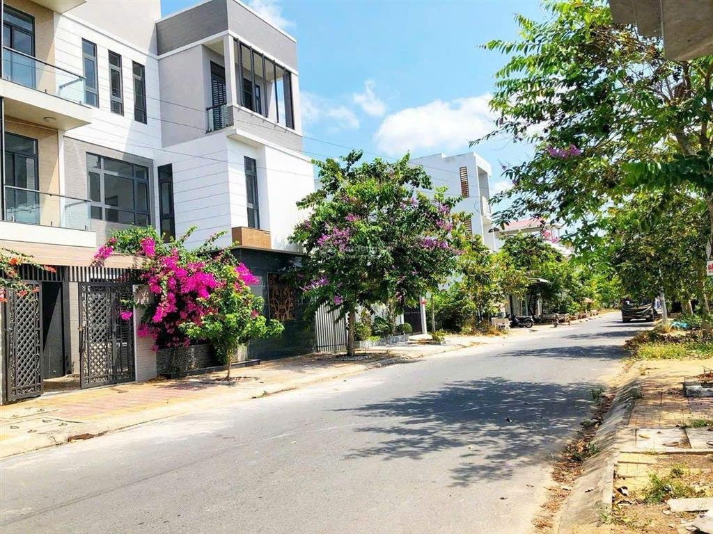 Bán nhà biệt thự 5pn, 6wc, 180m2 tại b13, hưng phú, cái răng, cần thơ, giá cực chất