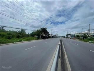 Nên 2620 m2 mặt tiền quốc lộ 1a, gần trạm thu phí, tp cần thơ
