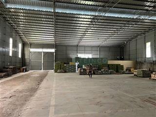 Bán kho xưởng 2.000 m kho xây dựng 1.200 m có trạm điện 3 pha, mặt tiền quốc lộ 1a, tp cần thơ