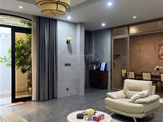 Nhà mặt phố bán tại đường nguyễn du, quận ninh kiều, 40 tỷ vnd, 231 m2, giá cực chất!