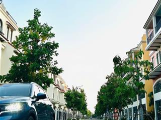 Bán biệt thự t&t phước thọ vĩnh long. từ 250m2 . vị trí đẹp. chiết khấu 10% . mở bán gđ đầu tiên