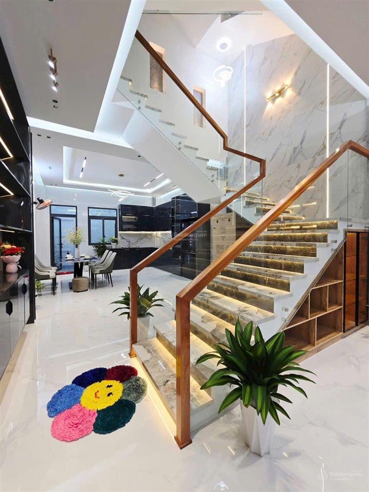 Nhà 6,3 tỷ 1 trệt 2 lầu đường d3 kdc hồng loan, p cái răng, tp cần thơ