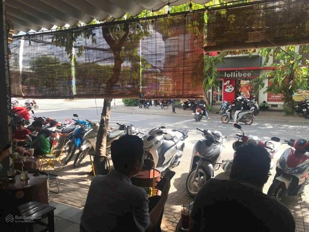 Nhà 11 tỷ 2 lầu kế góc 2 mặt tiền trần ngọc quế và 30/4  xuân khánh  ninh kiều  cần thơ