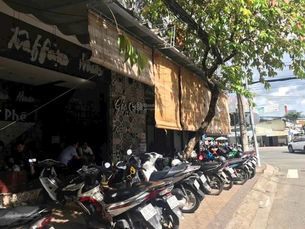 Nhà 11 tỷ 2 lầu kế góc 2 mặt tiền trần ngọc quế và 30/4  xuân khánh  ninh kiều  cần thơ