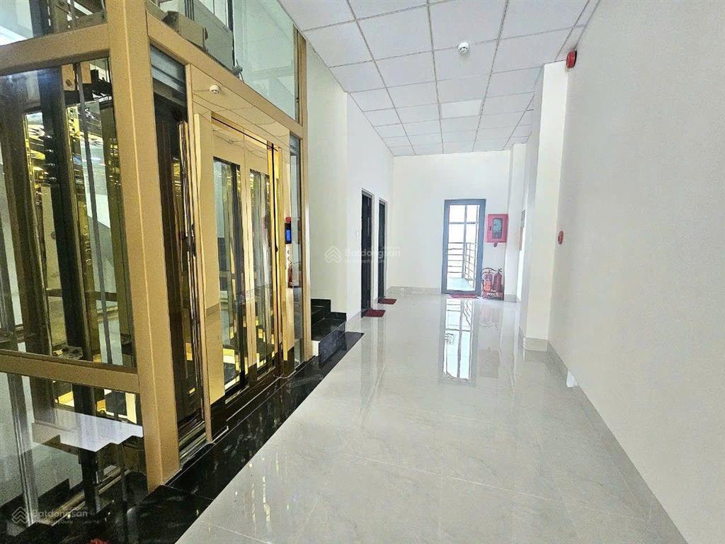 Bán gấp toà nhà văn phòng mặt phố 30/4, an phú, ninh kiều, cần thơ 60 tỷ, 168m2, 5 tầng
