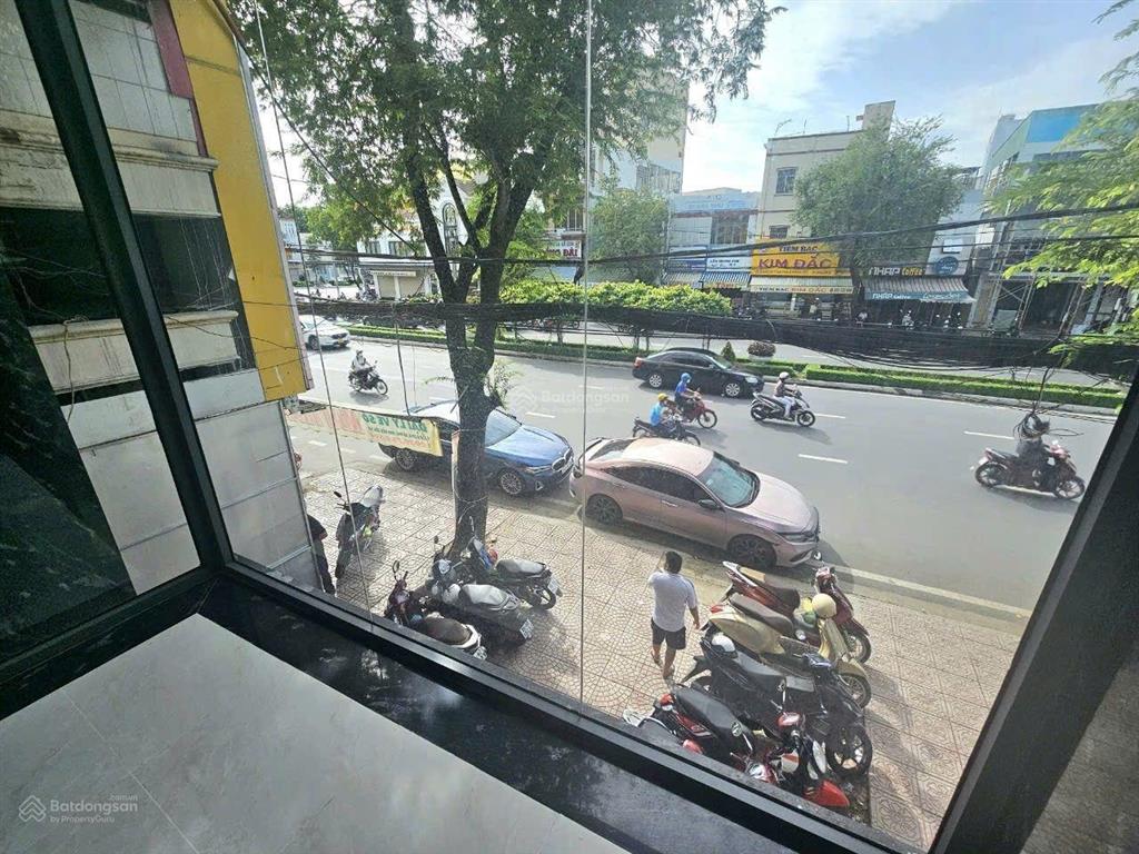 Bán gấp toà nhà văn phòng mặt phố 30/4, an phú, ninh kiều, cần thơ 60 tỷ, 168m2, 5 tầng