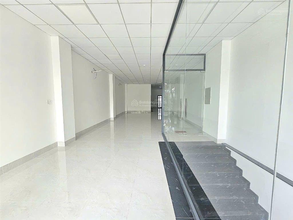 Bán gấp toà nhà văn phòng mặt phố 30/4, an phú, ninh kiều, cần thơ 60 tỷ, 168m2, 5 tầng