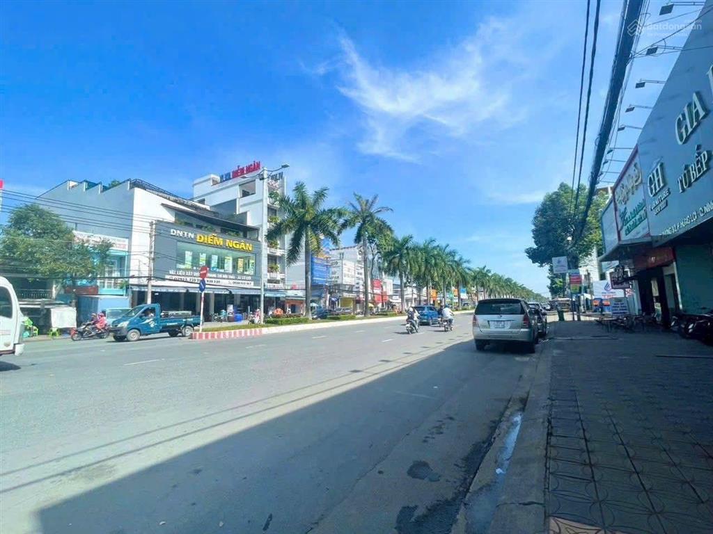 Nhà đất gốc hai mặt tiền 309 mét vuông 34 tỷ, đường 3/2, trung tâm tp cần thơ