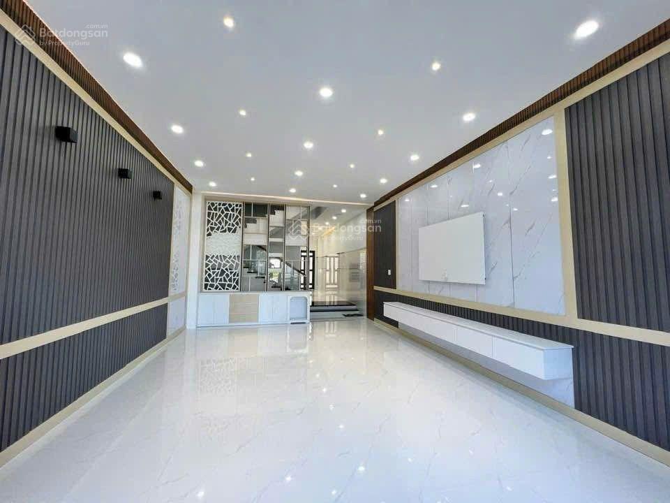 Bán gấp nhà mặt phố lý thái tổ, 11,9 tỷ, 90m2, 4pn, 5wc tại hưng phú, cái răng, cần thơ