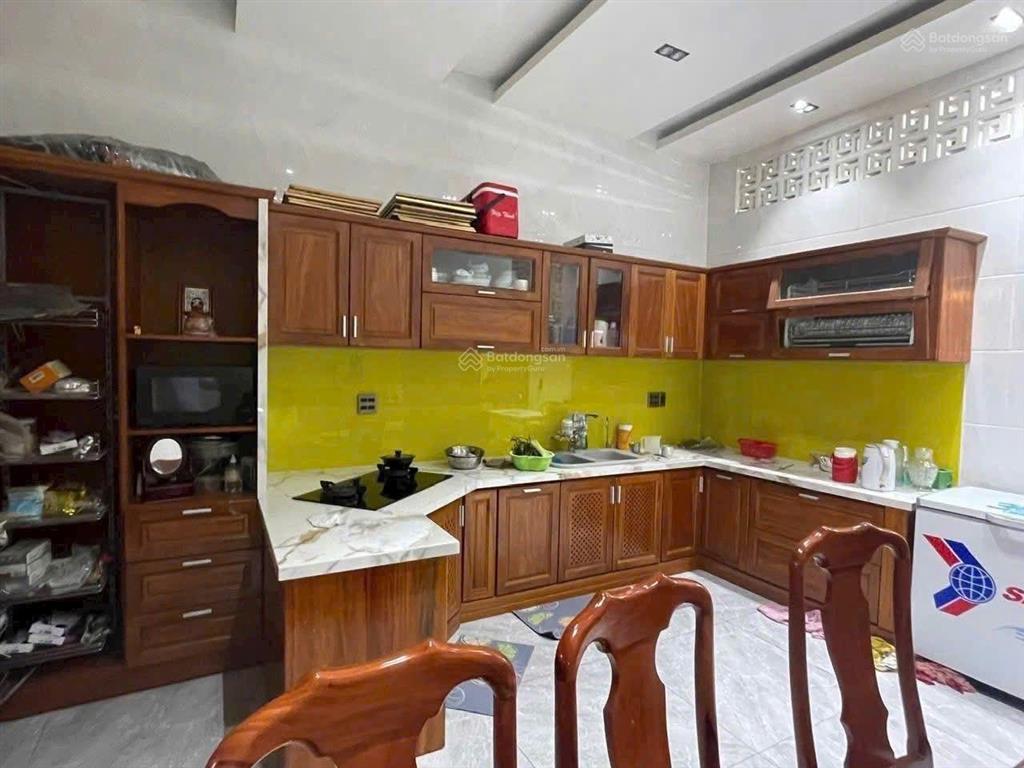 Bán nhà 7,6 tỷ mặt tiền trục chính kdc 148, (cách 3/2 30m. đầu kdc 148), tp cần thơ