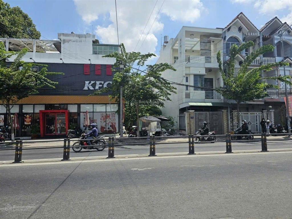 Bán nền mặt tiền trần hoàng na đoạn kdc 91b (kế bên kfc  góc nguyễn hiền), tp cần thơ
