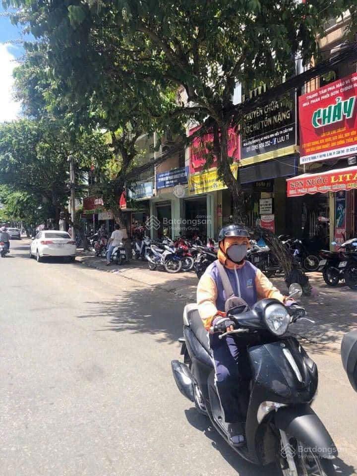 Bán nhà ngang 7,8 mét mặt tiền đường lý tự trọng gần công viên lưu hữu phước, tp cần thơ