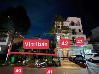 Nền 8,4 tỷ 200 m2 đường xuân hồng, kdc hai bên đường nguyễn văn cừ  đối diện bv nhi cần thơ, tp ct