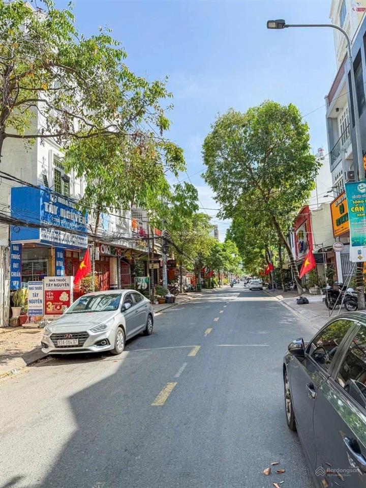 Bán khách sạn 415 m2 16 phòng mặt tiền đường lê bình, ninh kiều  gần đại học cần thơ, tp cần thơ